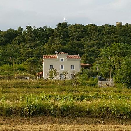 Vila Flora Сечовлє Екстер'єр фото